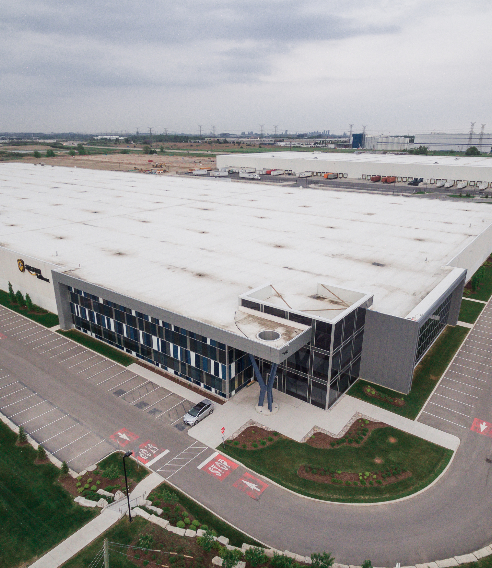Amazon Fulfillment Centre – Brampton