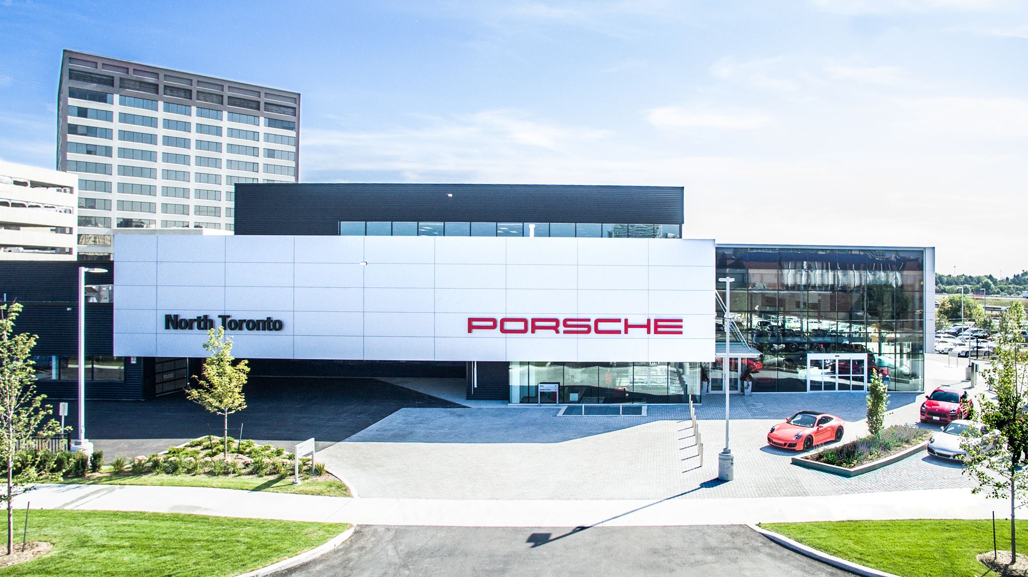 Porsche Centre North Toronto