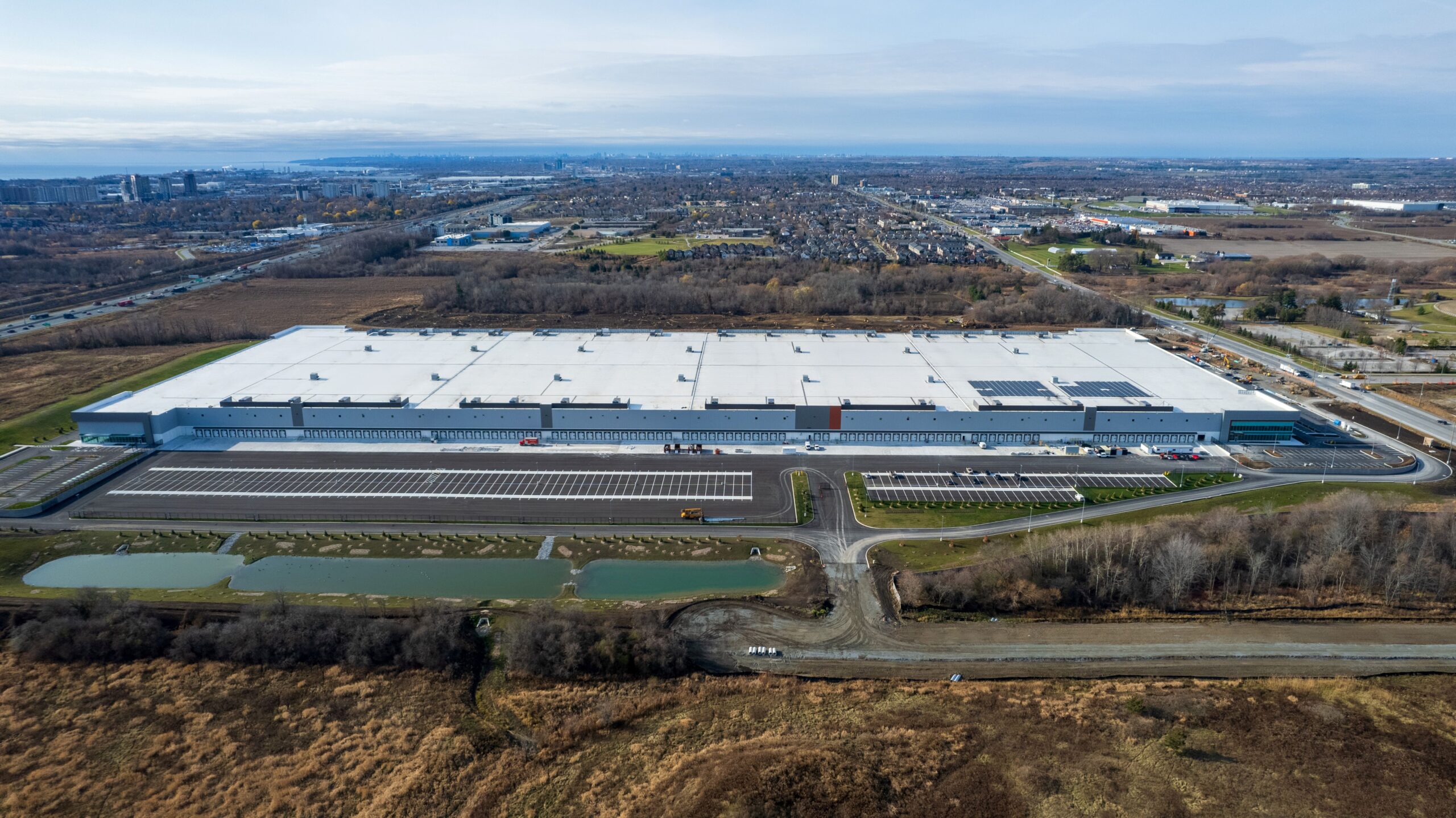 Lakeridge Logistics Centre Wins SABMag’s Award